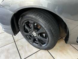 HONDA - CIVIC - 2013/2014 - Cinza - R$ 77.900,00