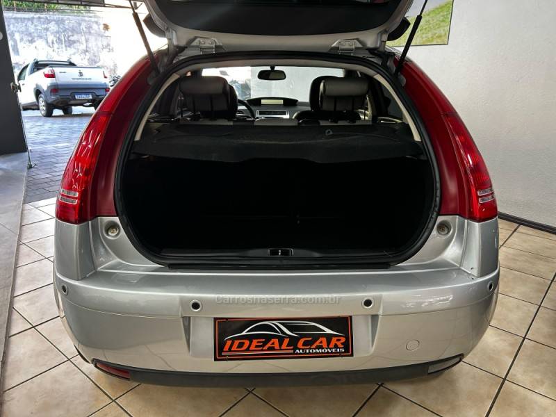 CITROËN - C4 - 2012/2012 - Prata - R$ 28.900,00