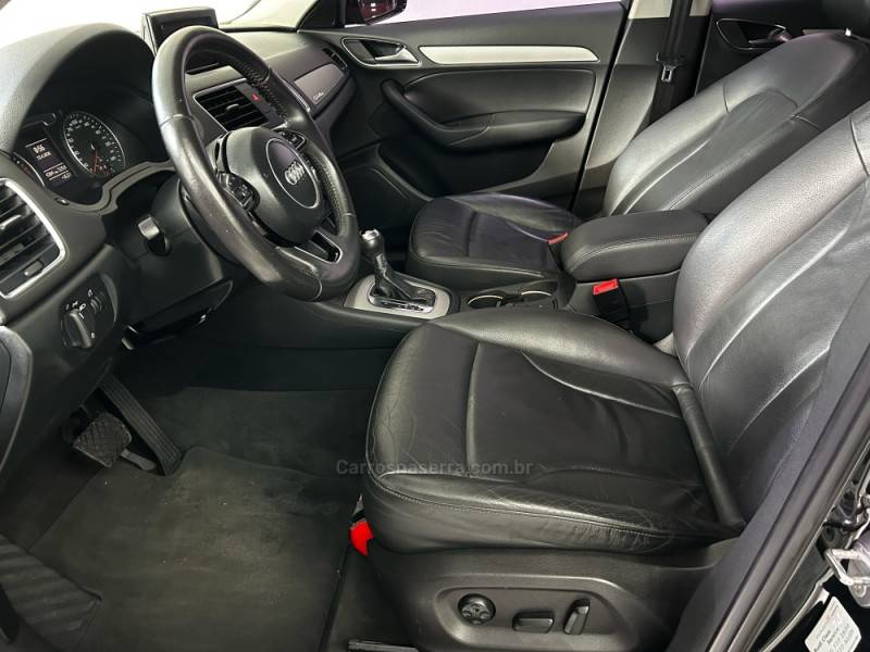 AUDI - Q3 - 2013/2013 - Preta - R$ 83.900,00