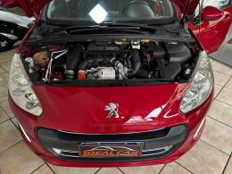 PEUGEOT - 308 - 2013/2014 - Vermelha - R$ 43.900,00