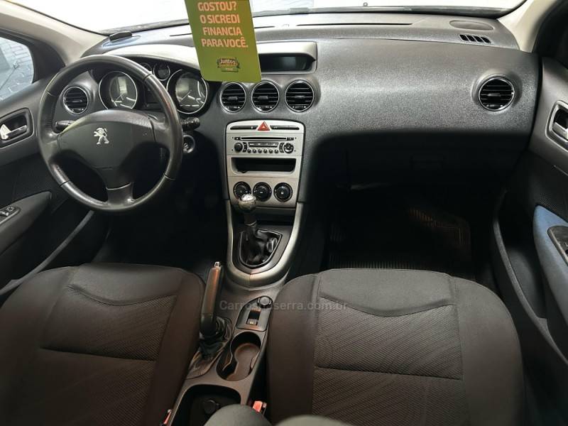 PEUGEOT - 308 - 2013/2014 - Preta - R$ 39.900,00