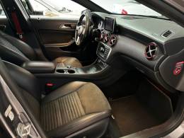 MERCEDES-BENZ - A 250 - 2015/2015 - Cinza - R$ 105.900,00