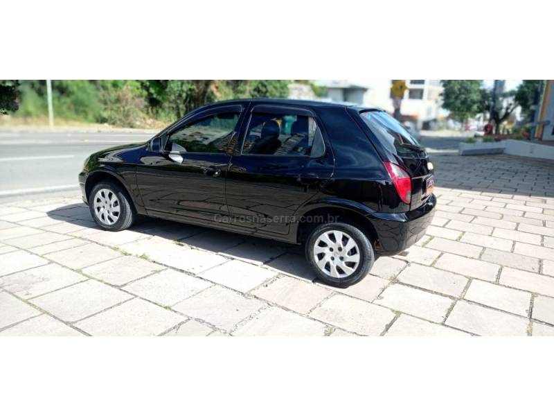 CHEVROLET - CELTA - 2012/2013 - Preta - R$ 29.900,00