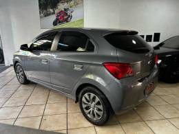 CHEVROLET - ONIX - 2021/2021 - Cinza - R$ 61.900,00