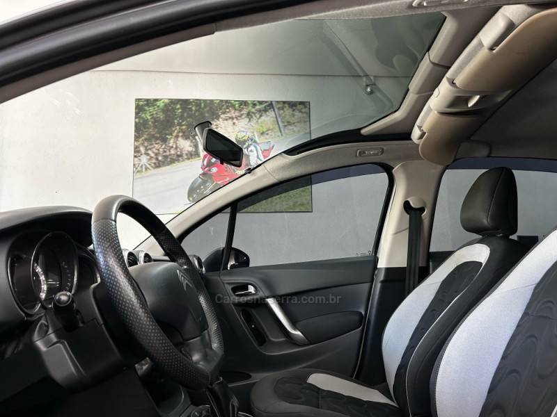 CITROËN - C3 - 2013/2014 - Prata - R$ 41.500,00