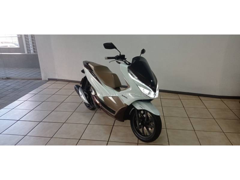 HONDA - PCX - 2020/2021 - Branca - R$ 17.800,00