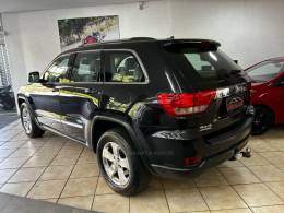 JEEP - GRAND CHEROKEE - 2011/2012 - Preta - R$ 65.900,00