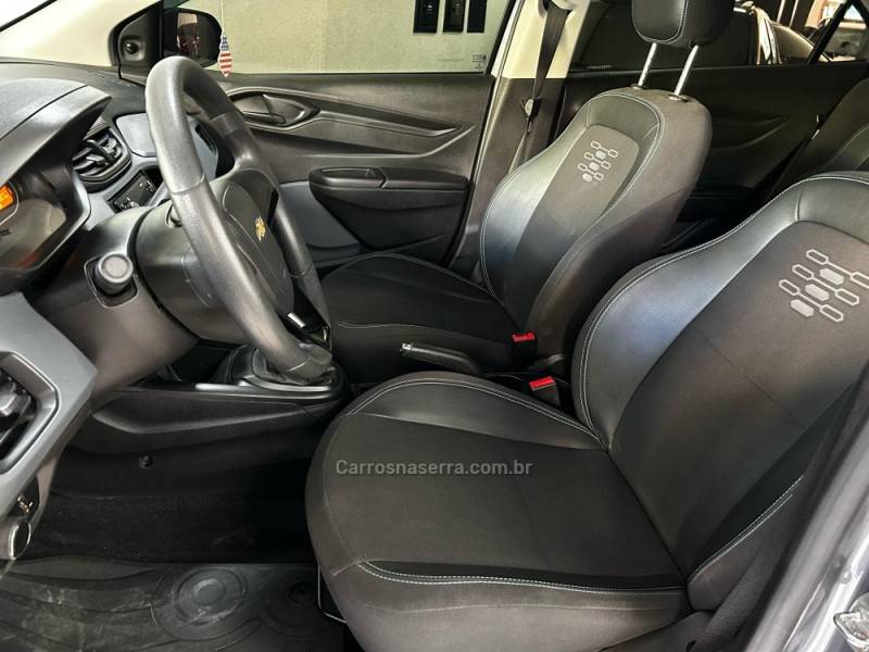 CHEVROLET - ONIX - 2021/2021 - Cinza - R$ 61.900,00