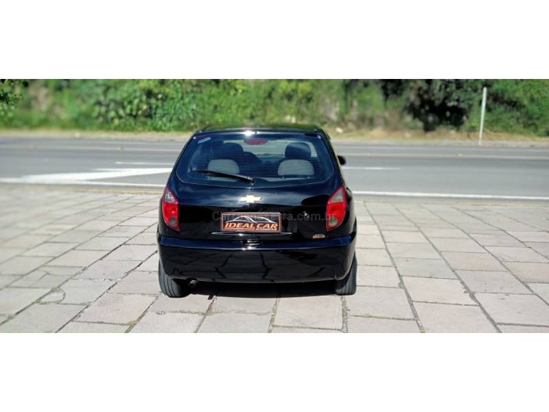 CHEVROLET - CELTA - 2012/2013 - Preta - R$ 29.900,00