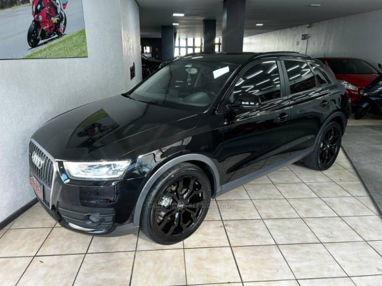 AUDI - Q3 - 2013/2013 - Preta - R$ 83.900,00