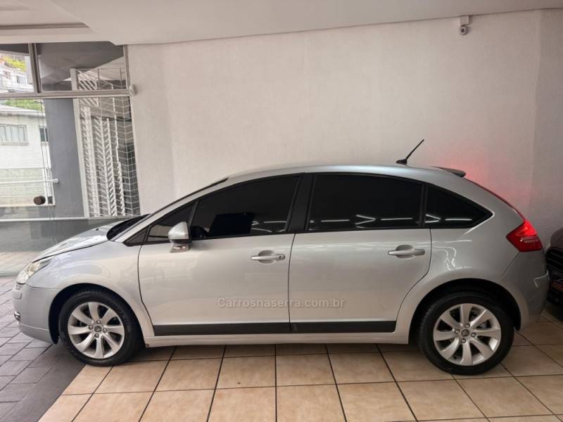 CITROËN - C4 - 2012/2012 - Prata - R$ 28.900,00