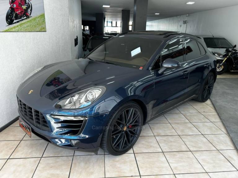 PORSCHE - MACAN - 2015/2015 - Azul - R$ 244.900,00