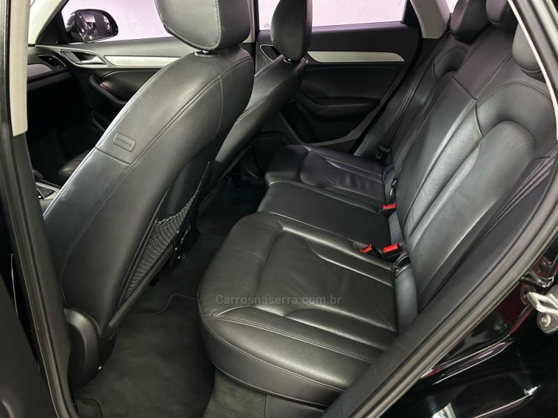 AUDI - Q3 - 2013/2013 - Preta - R$ 83.900,00