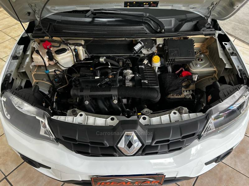 RENAULT - KWID - 2021/2022 - Branca - R$ 47.900,00