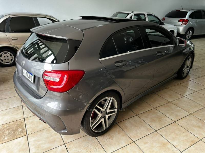 MERCEDES-BENZ - A 250 - 2015/2015 - Cinza - R$ 105.900,00