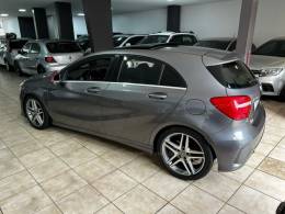 MERCEDES-BENZ - A 250 - 2015/2015 - Cinza - R$ 105.900,00