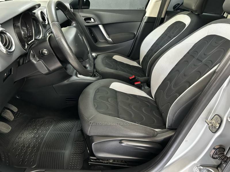CITROËN - C3 - 2013/2014 - Prata - R$ 41.500,00