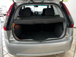 FORD - FIESTA - 2013/2014 - Prata - R$ 34.900,00