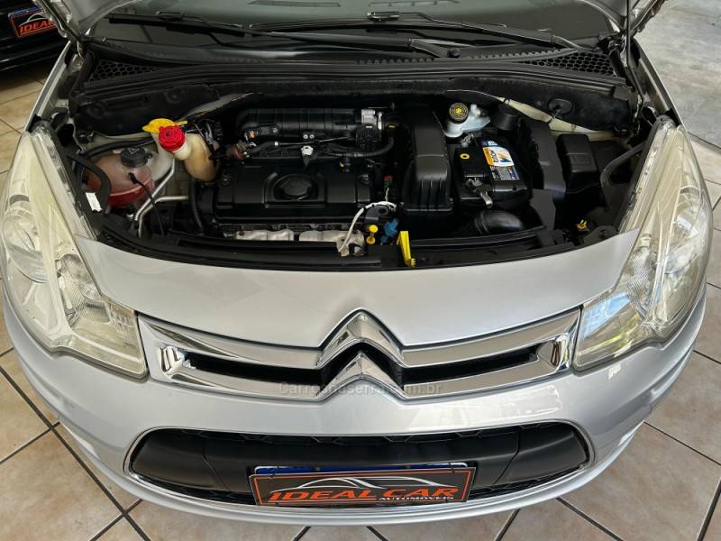 CITROËN - C3 - 2013/2014 - Prata - R$ 41.500,00