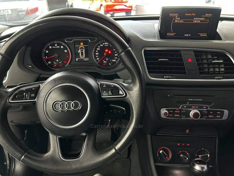 AUDI - Q3 - 2013/2013 - Preta - R$ 83.900,00