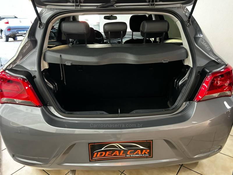 CHEVROLET - ONIX - 2021/2021 - Cinza - R$ 61.900,00
