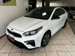 KIA MOTORS - CERATO - 2021/2022 - Branca - R$ 99.800,00