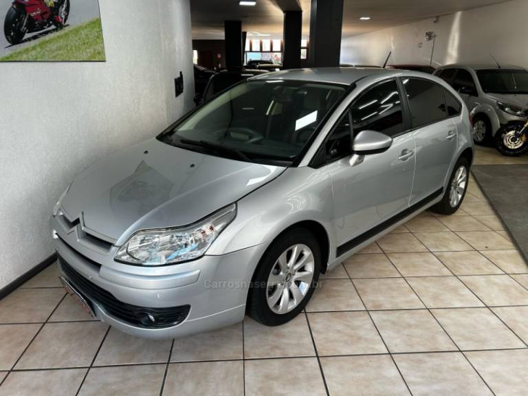 CITROËN - C4 - 2012/2012 - Prata - R$ 28.900,00