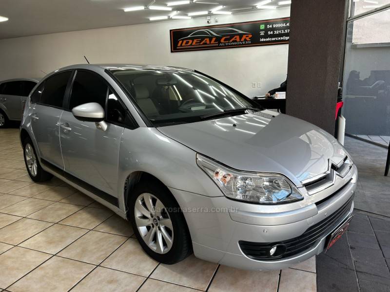 CITROËN - C4 - 2012/2012 - Prata - R$ 28.900,00