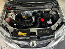 RENAULT - SANDERO - 2020/2020 - Prata - R$ 48.900,00