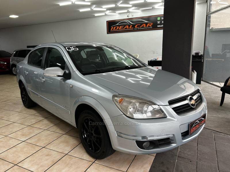 CHEVROLET - VECTRA - 2006/2006 - Prata - R$ 30.900,00