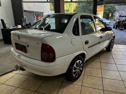 CHEVROLET - CLASSIC - 2005/2005 - Branca - R$ 18.900,00