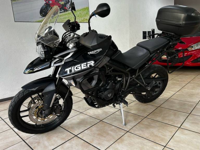 TRIUMPH - TIGER 800 - 2015/2016 - Preta - R$ 45.800,00