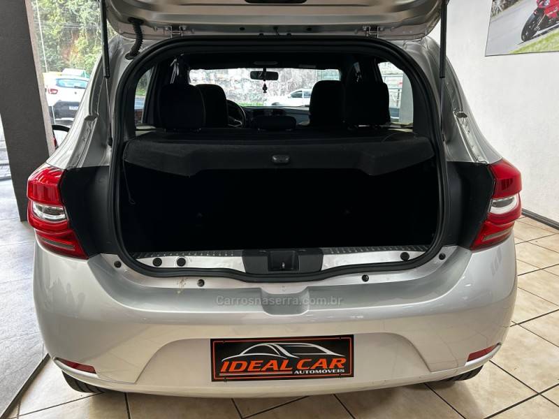 RENAULT - SANDERO - 2020/2020 - Prata - R$ 48.900,00